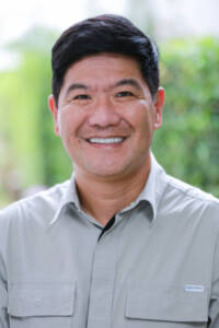 Dr. Rodolfo Segawa - Dentista especialista em Lentes de contato dental de porcelana